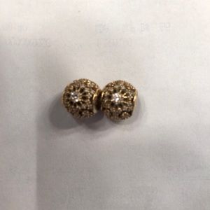 Pandora diamond 14 C. Gold